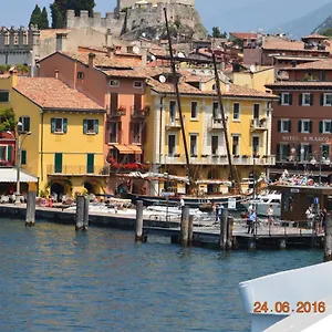 The Swan , Manerba del Garda Italien