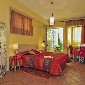 Ai Cipressi 3*, Lucca Italien