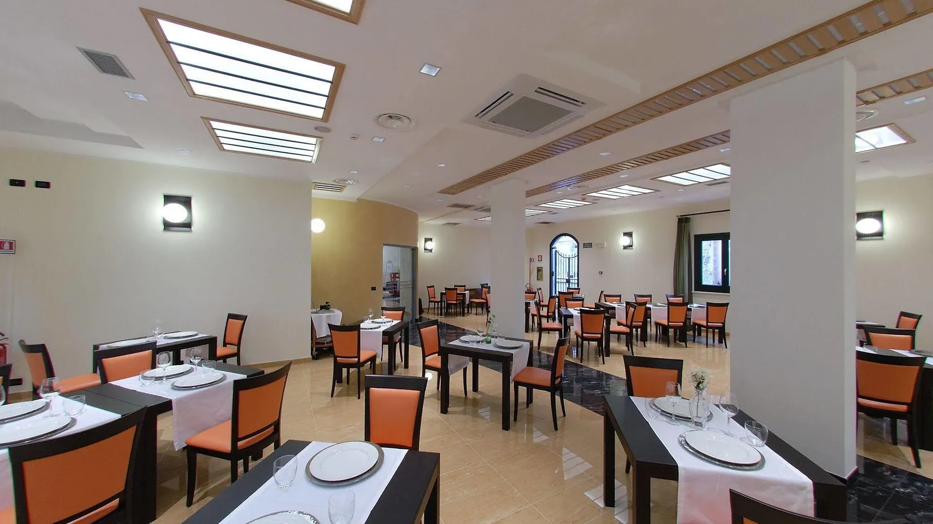 Cerri Hotel تراباني